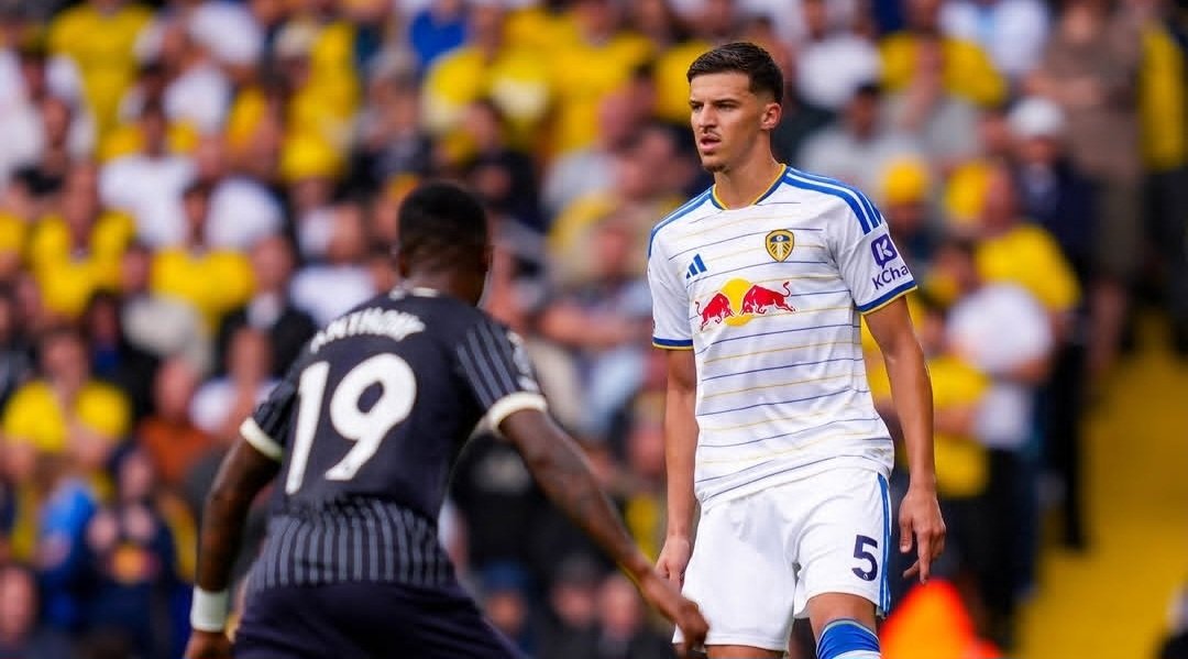 Tarik Muharemovic before Leeds United vs Manchester United at Elland Road